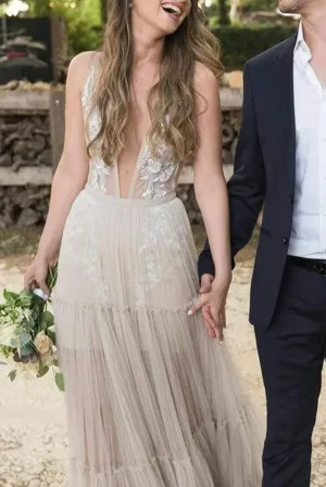 Bohemain Tulle Wedding Dress, A-line V-neck Appliqued Bridal Gown, MW635