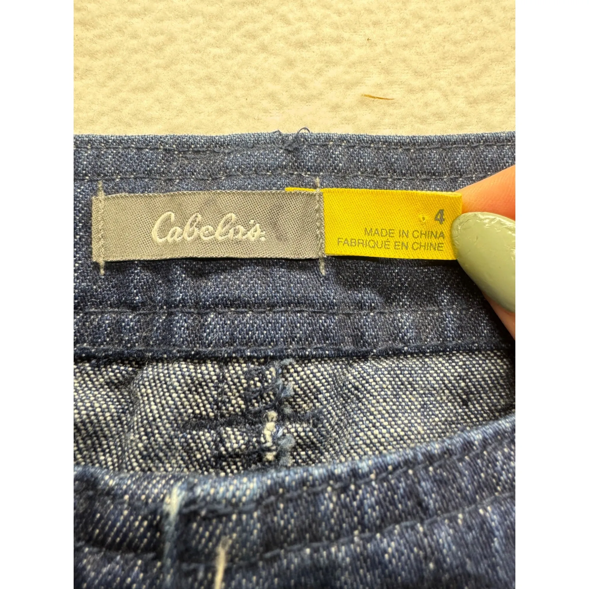 Cabelas Womens Blue Denim Cargo Pants Size 4 With Multiple Pockets #7830