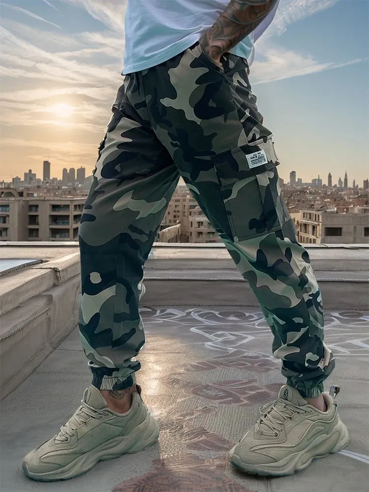 Camouflage-Hosen für Männer von UrbanFit