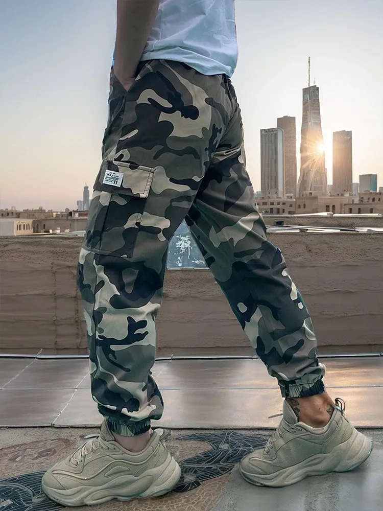 Camouflage-Hosen für Männer von UrbanFit