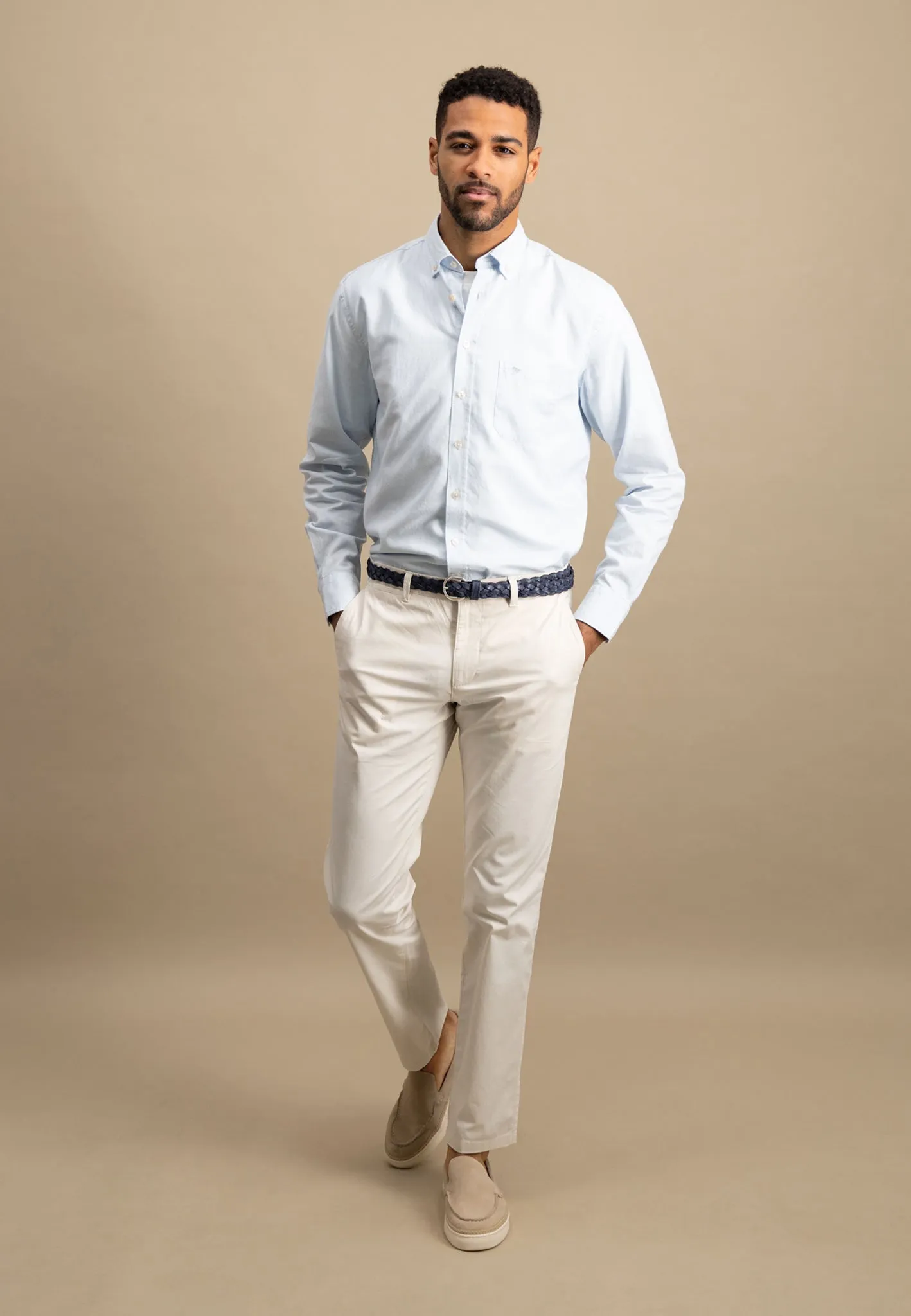Casual-Fit Chino-Hose aus Baumwoll-Stretch