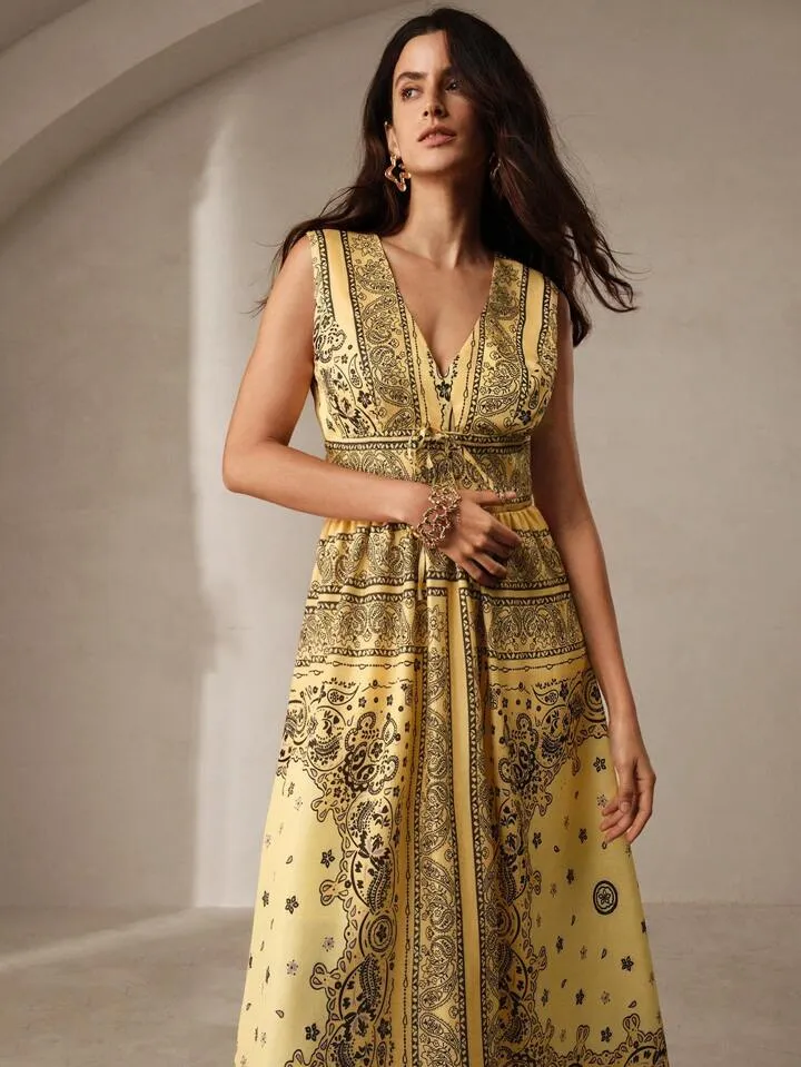 CM-DS360760 Women Trendy Bohemian Style Paisley Print Sleeveless Deep V-Neck Cinched Waist Maxi Dress