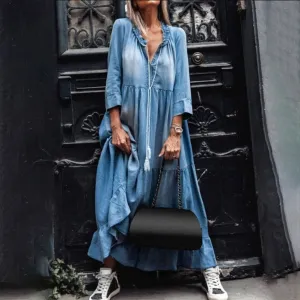 Comfortable and fashionable long V-neck maxi dress