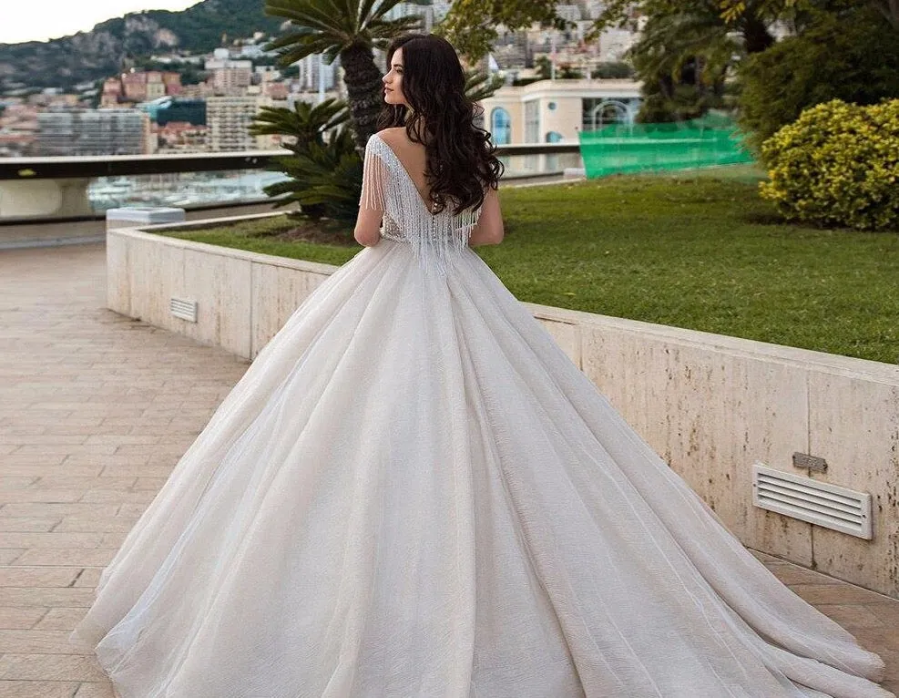 Custom Made Shiny Ball Gown Wedding Dresses Plus Size Vestidos Elegantes O-neck Pearls Up Beading Princess Bridal Dresses