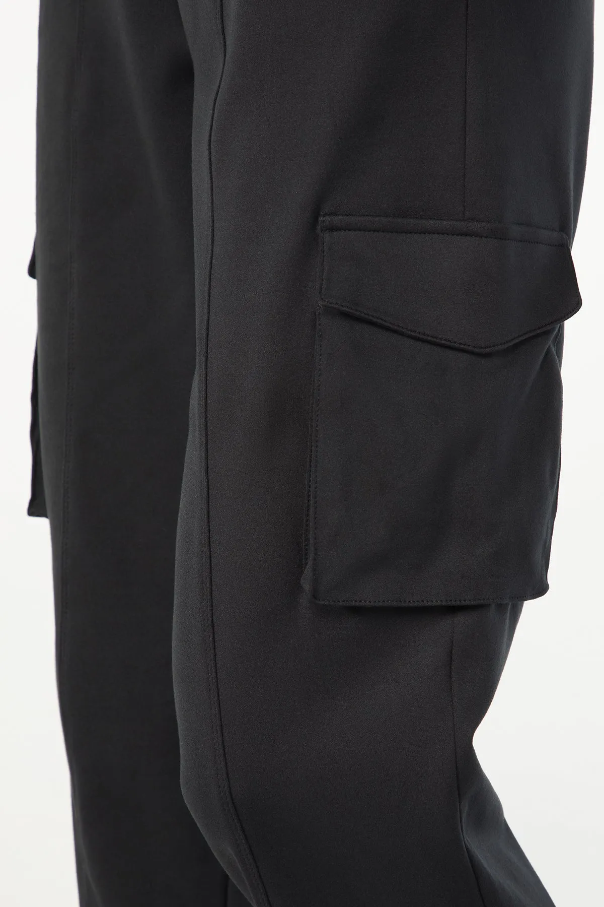 Desi Pant (Black)