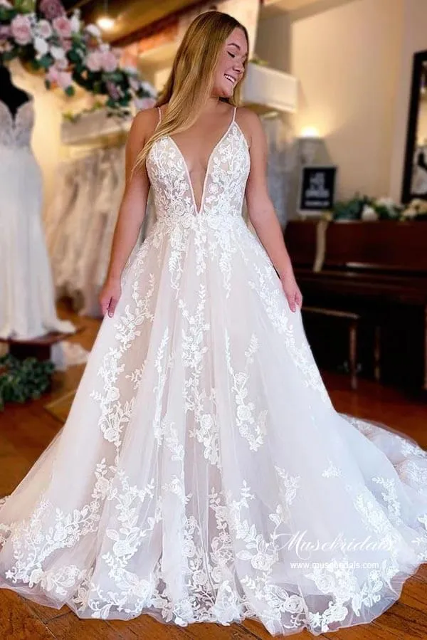 Elegant Tulle A-line Wedding Dresses With Lace Appliques, Bridal Gown, MW929