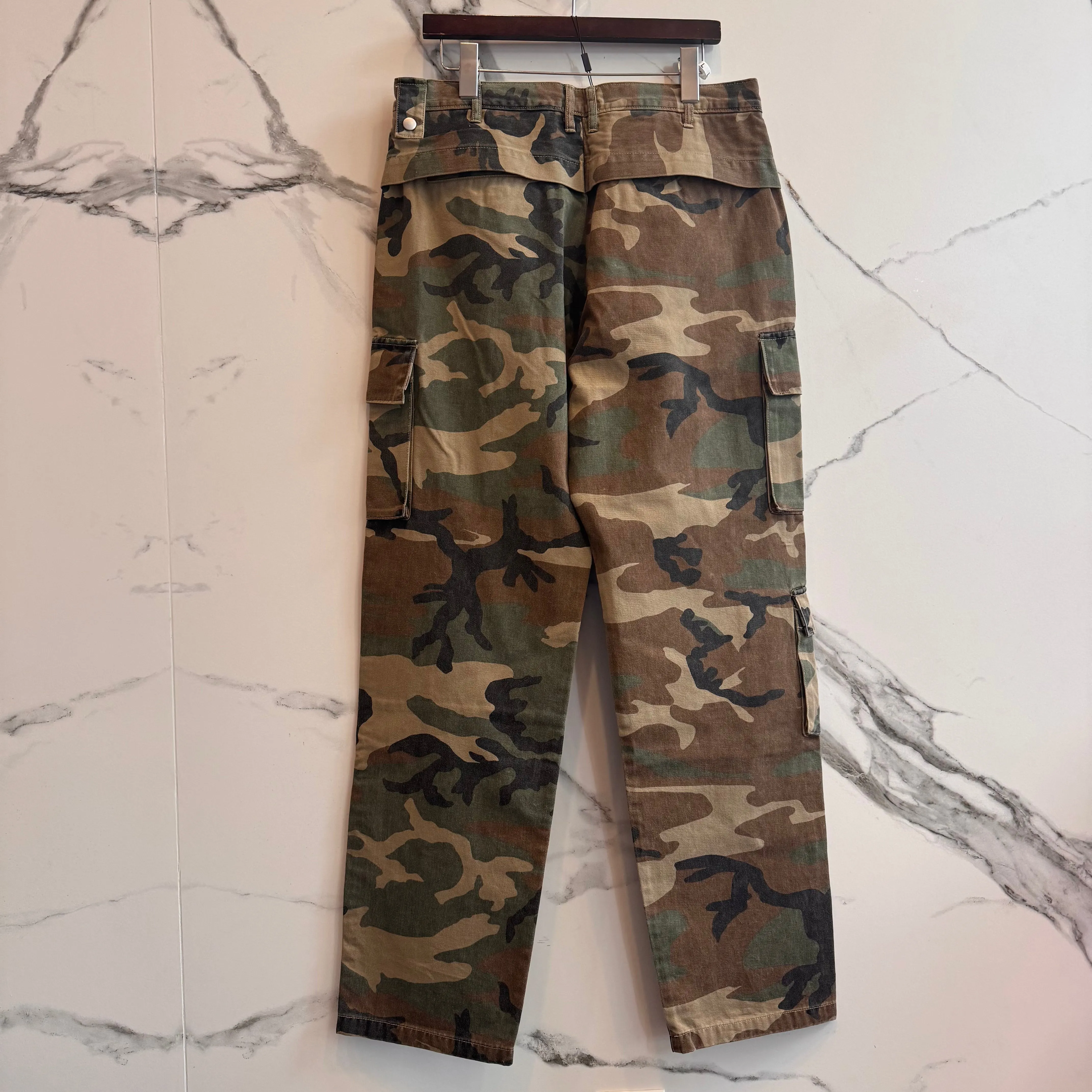 John Elliot Camo Cargo Pants NWT Size L