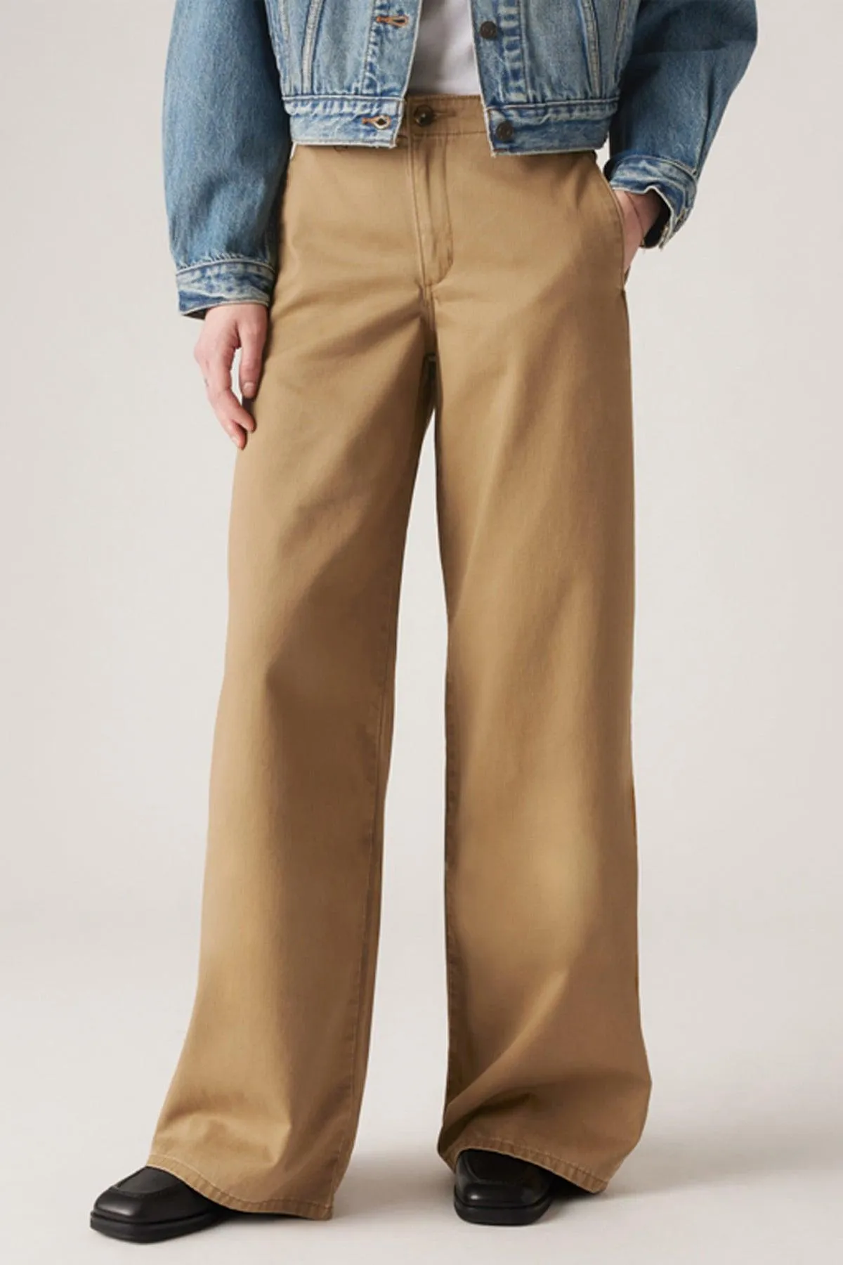 Levi's