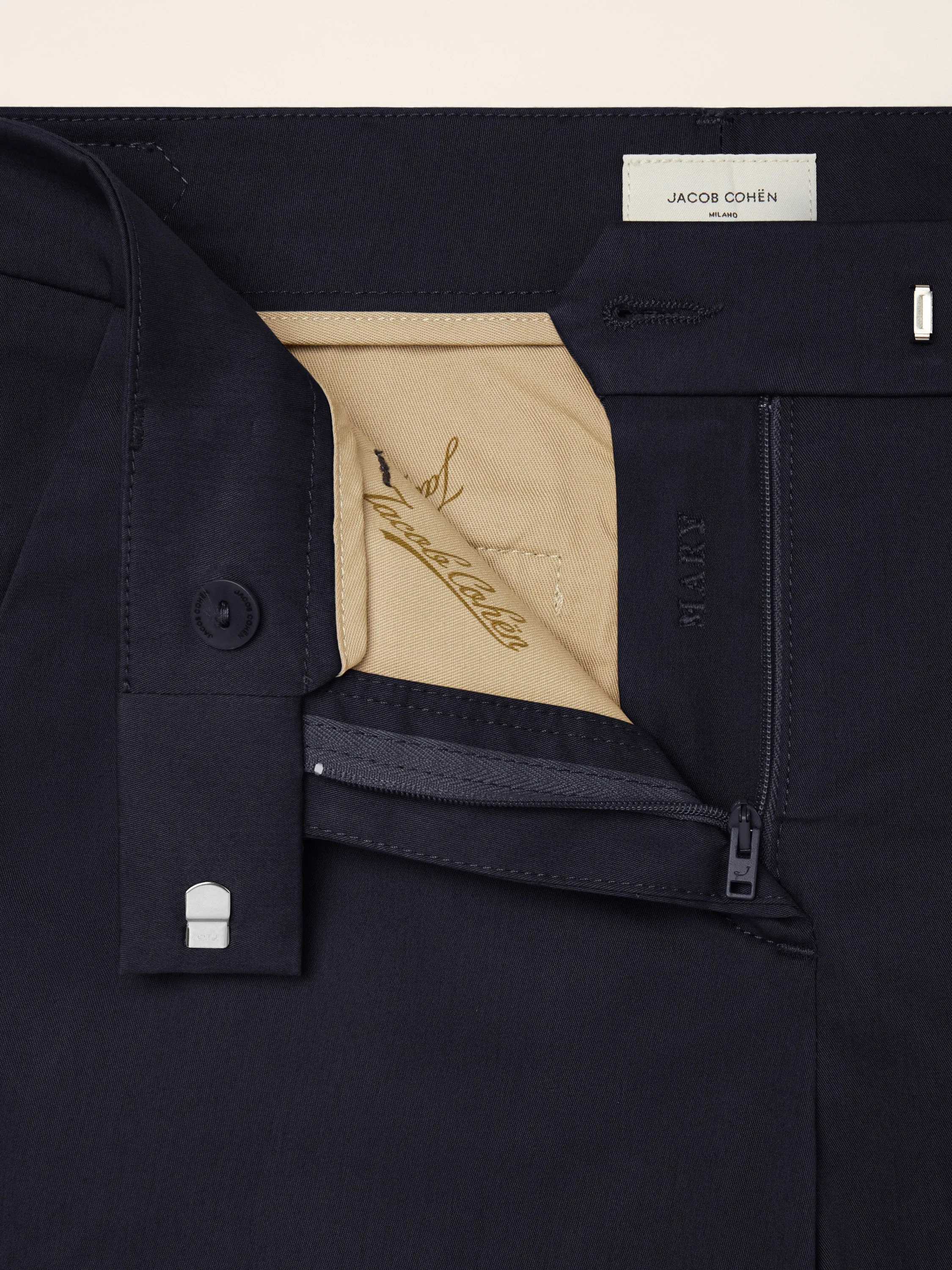 Mary - Pants in Stretch Cotton Gabardine
