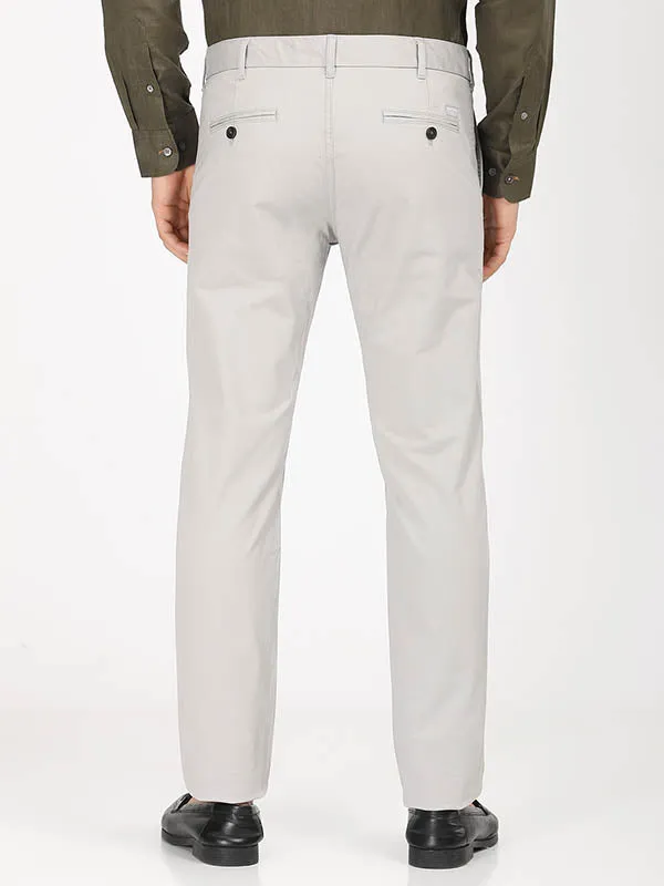 Men Brooklyn Fit Cotton Stretch Trouser