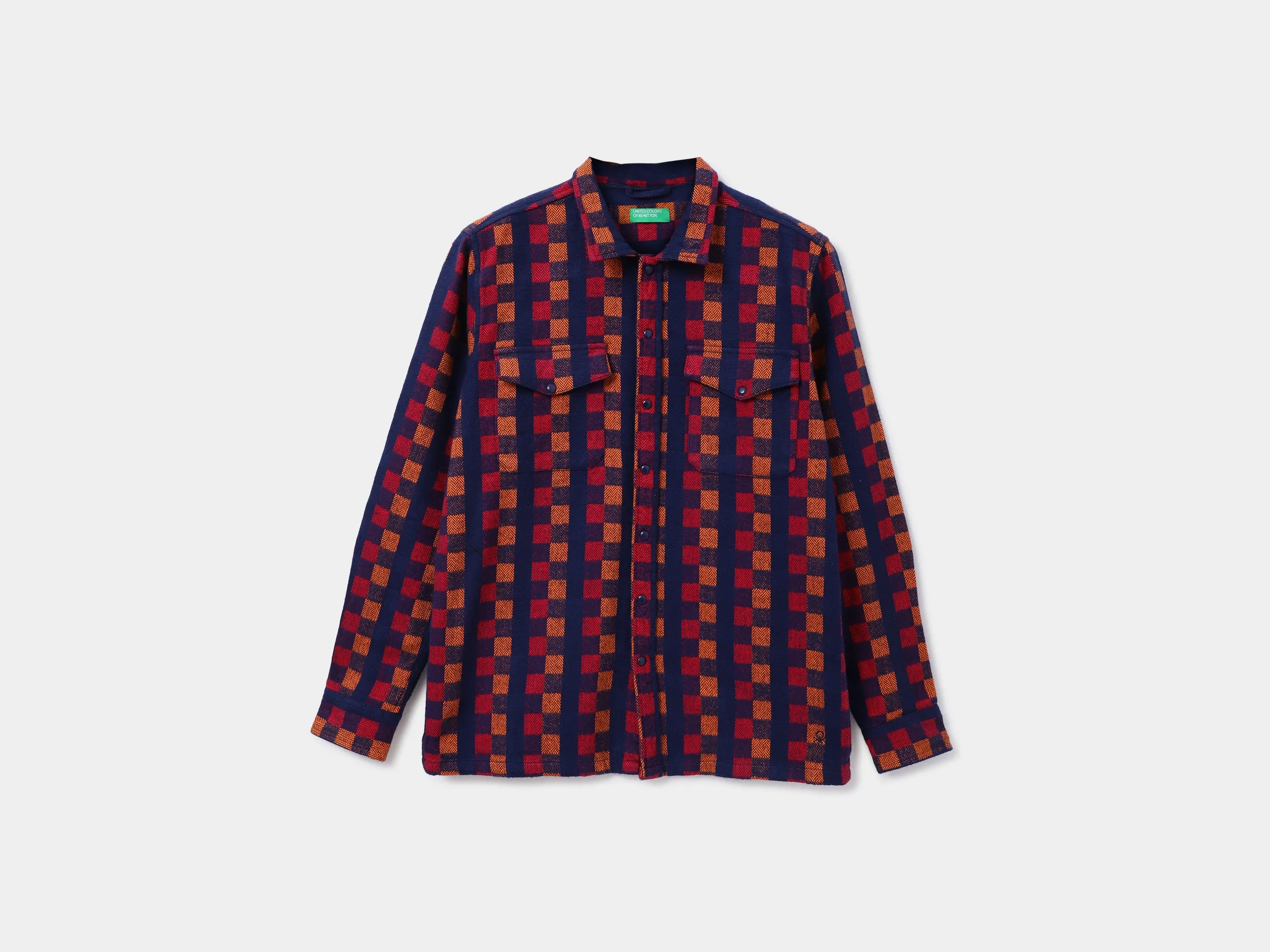 Men Check Spread Collar Shirt