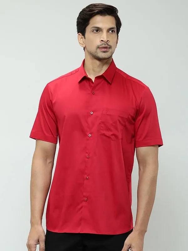 Men Solid Half Sleeve Cotton Stretch Shirt