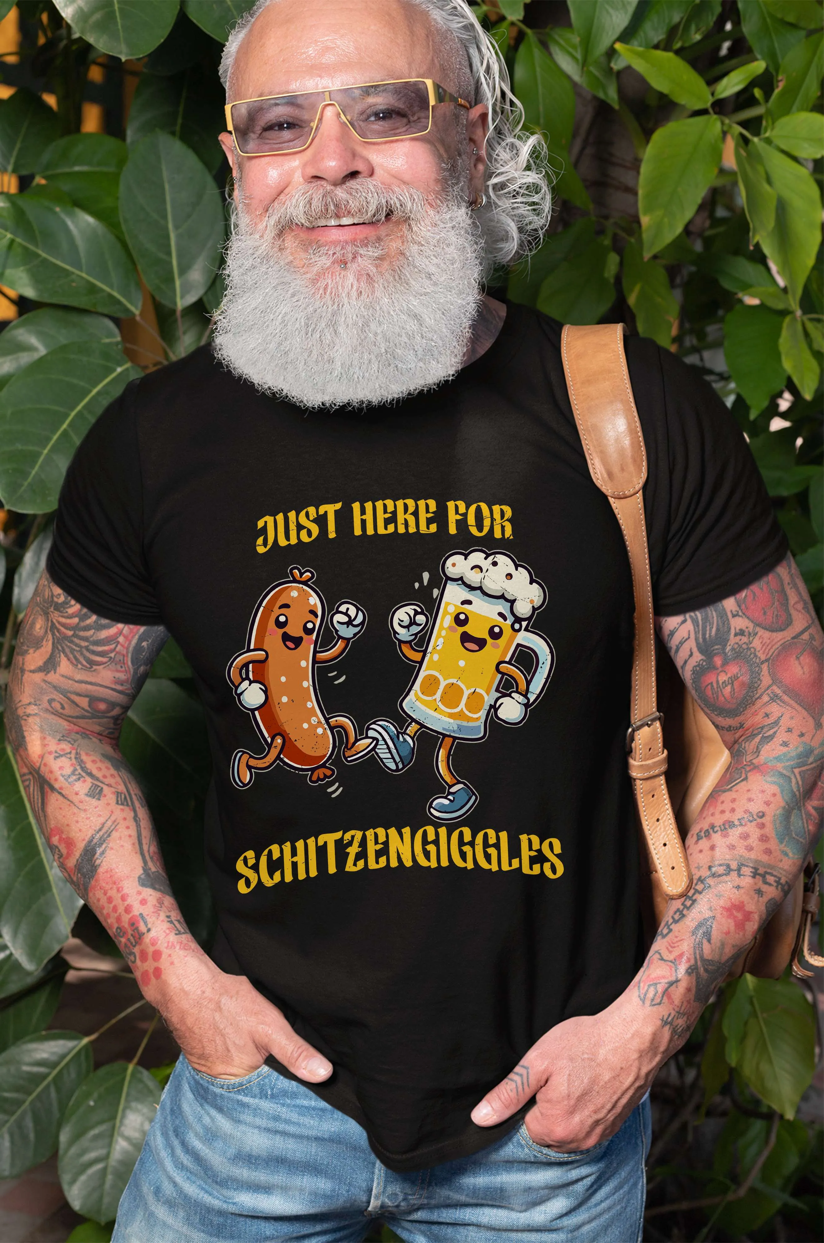 Men's Just here for Schitzengiggles Shirt Funny Oktoberfest T-shirts Bratwurst Shirt Funny Beer Tee