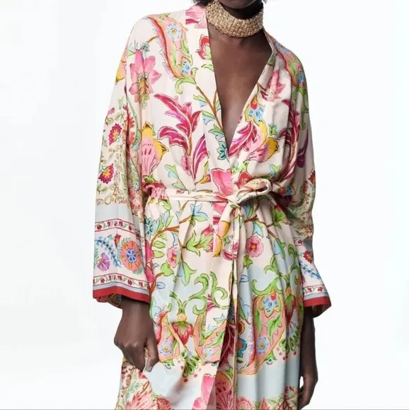 NWT ZARA Light Pastel Floral Printed Long Belted Kimono Robe