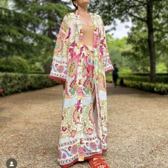 NWT ZARA Light Pastel Floral Printed Long Belted Kimono Robe