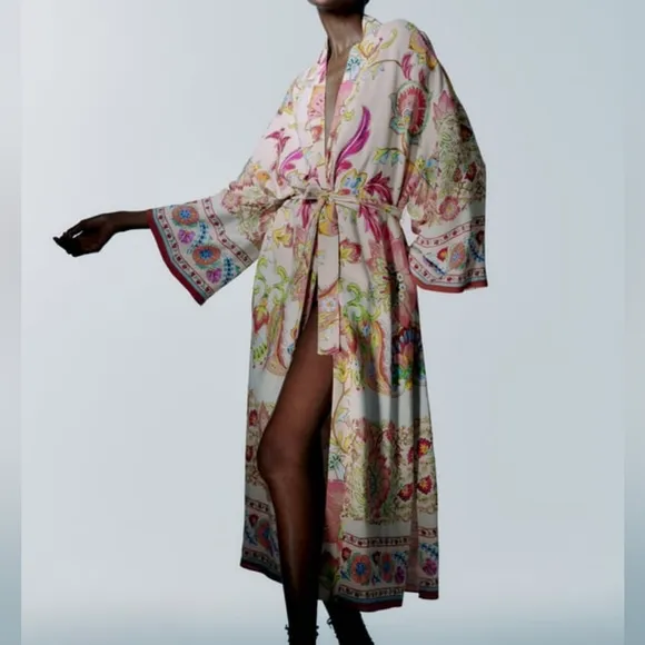 NWT ZARA Light Pastel Floral Printed Long Belted Kimono Robe