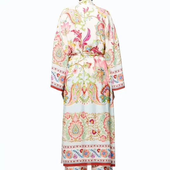 NWT ZARA Light Pastel Floral Printed Long Belted Kimono Robe