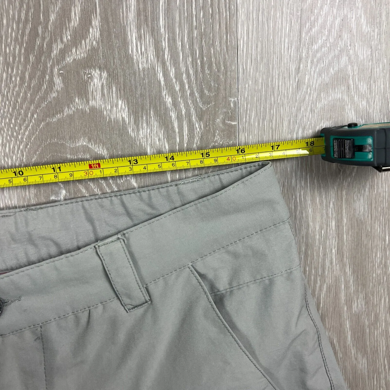 Oakley Mens Grey Chinos Size 34 Approx