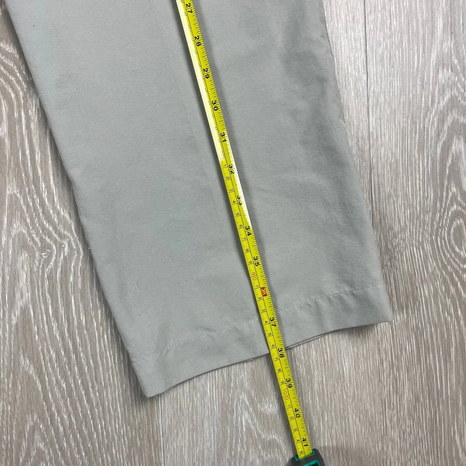 Oakley Mens Grey Chinos Size 34 Approx