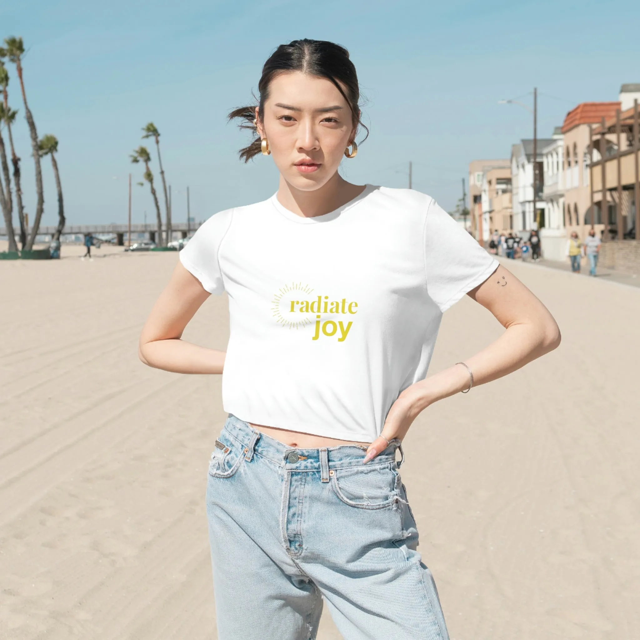 Radiate Joy Women's Flowy Cropped Tee