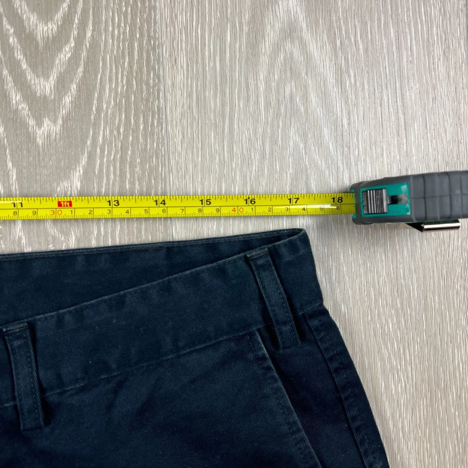 R.M. Williams Mens Navy Chinos Size 36R