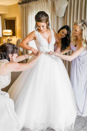 Roycebridal Ivory Tulle Ball Gown V Neck Rhinestone Wedding Dresses, Bridal Gown, MW549