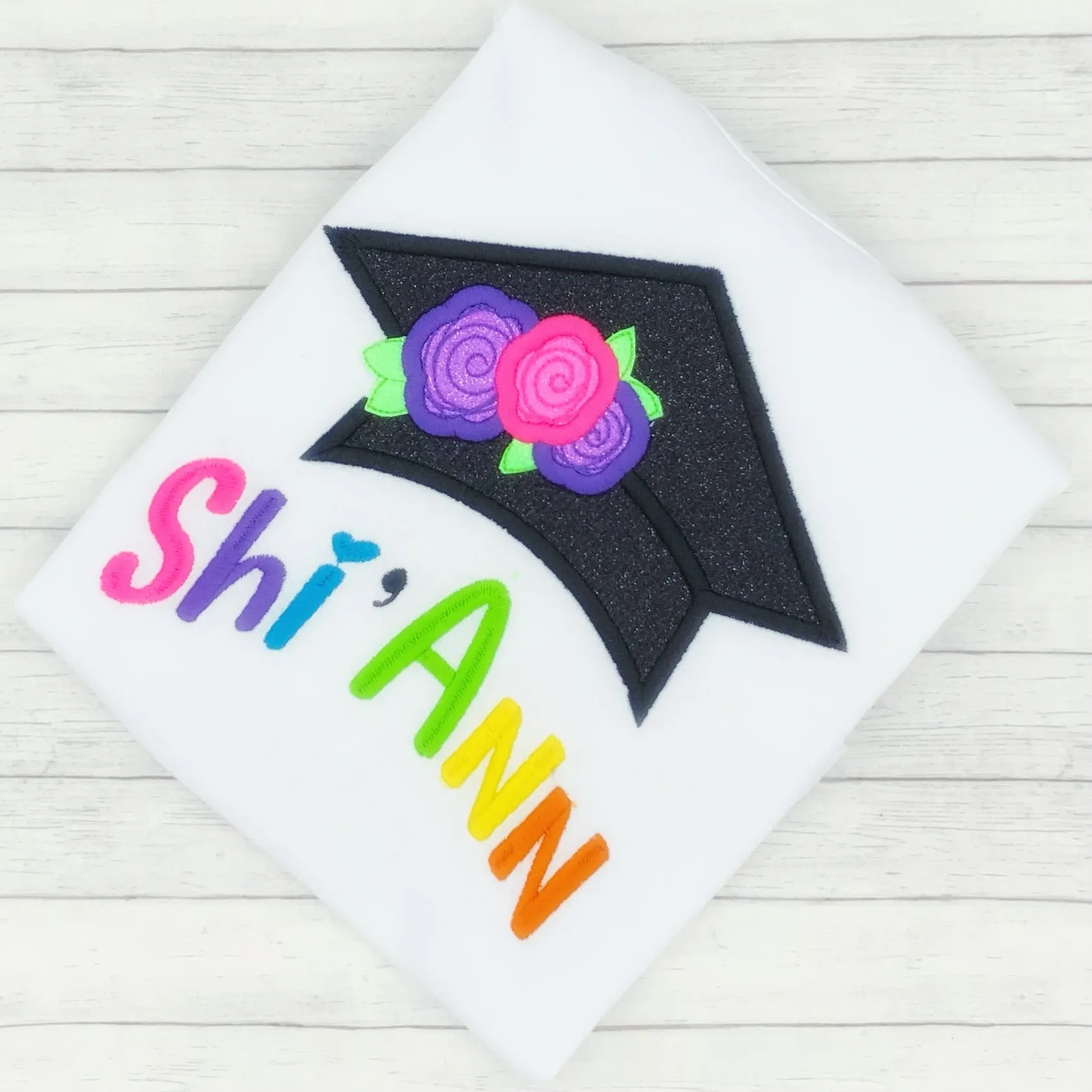 School - Graduation Cap w/ Flowers