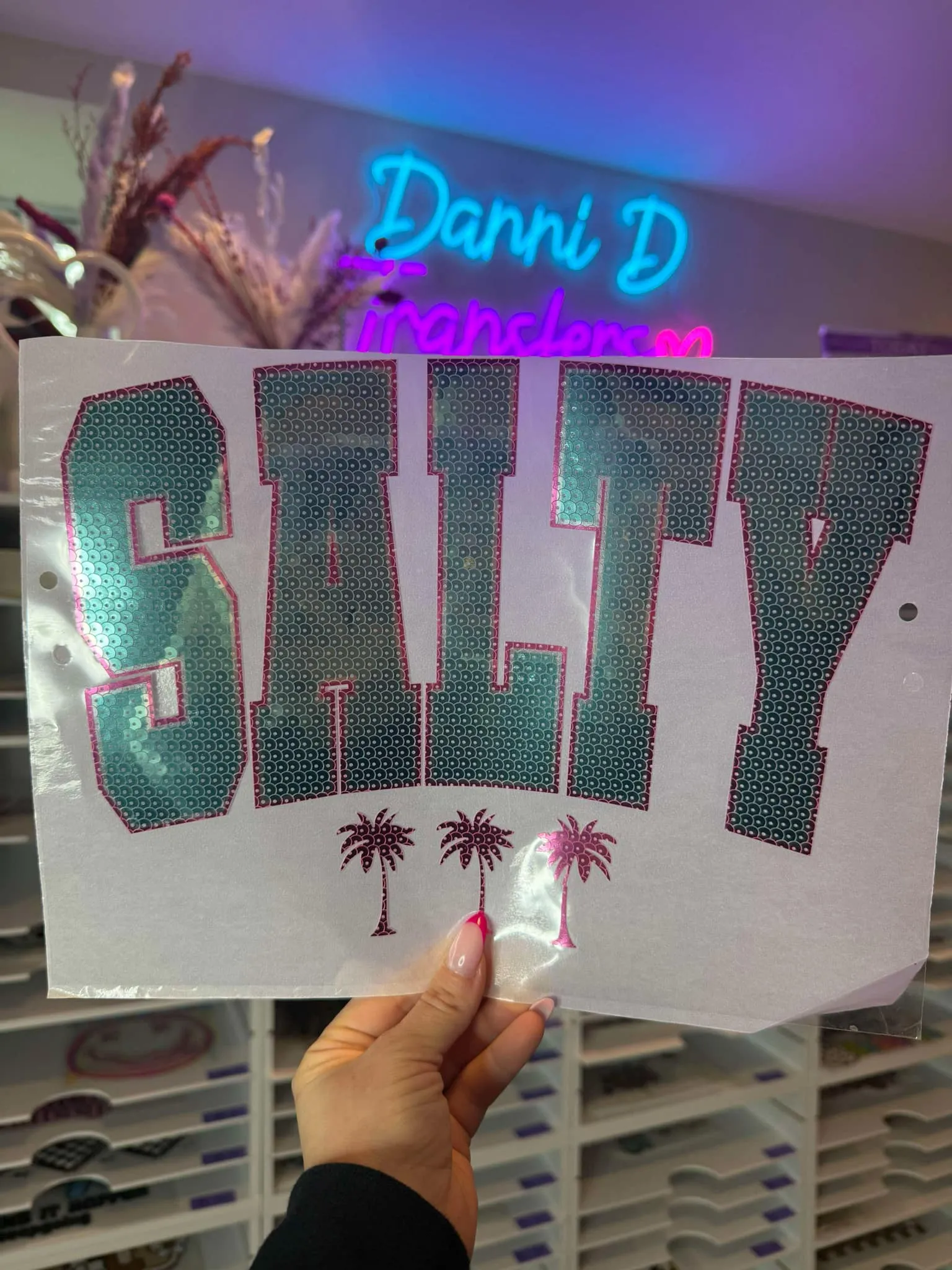 Sequin Salty - SEQUIN TRANSFER