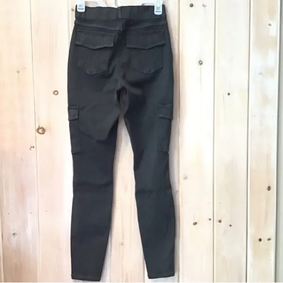 Spanx Stretch Twill Ankle Cargo Pants Size Small