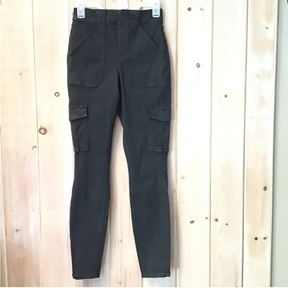 Spanx Stretch Twill Ankle Cargo Pants Size Small