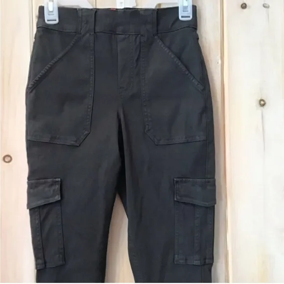 Spanx Stretch Twill Ankle Cargo Pants Size Small