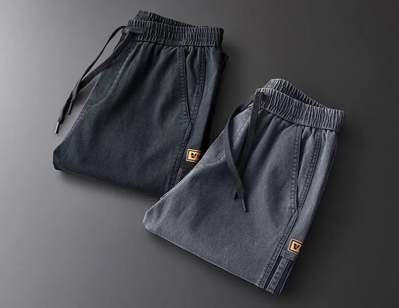 Stylish Chino with Label Detailing and Breathable Fabric