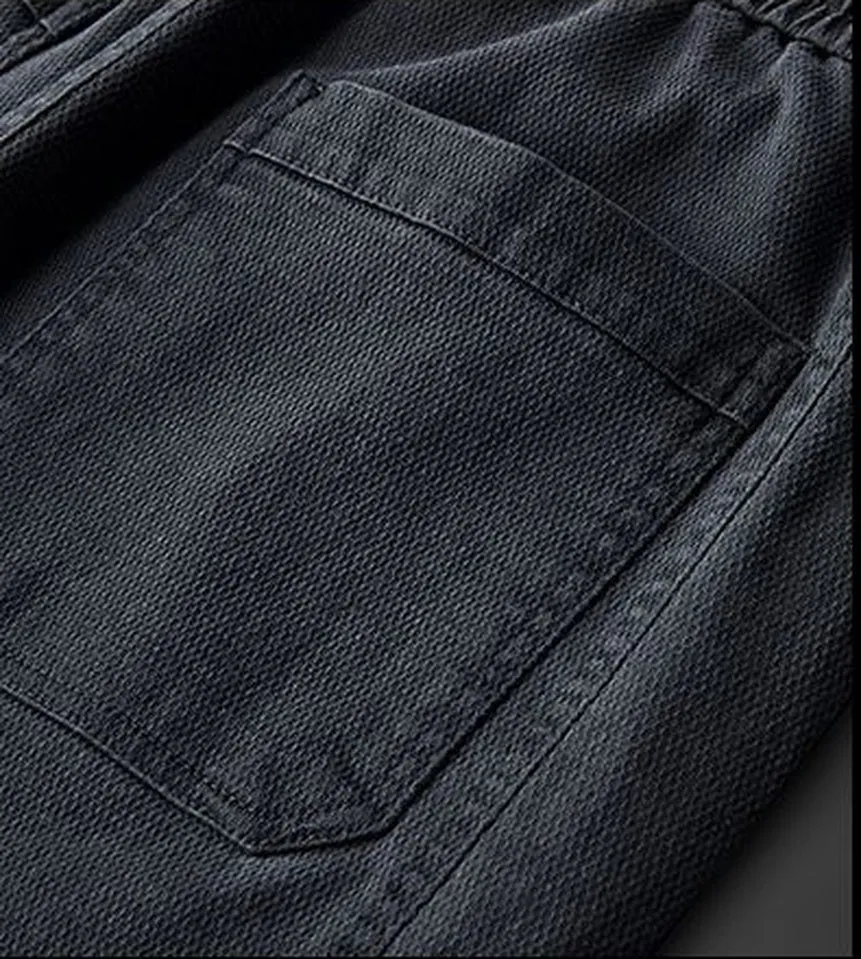 Stylish Chino with Label Detailing and Breathable Fabric