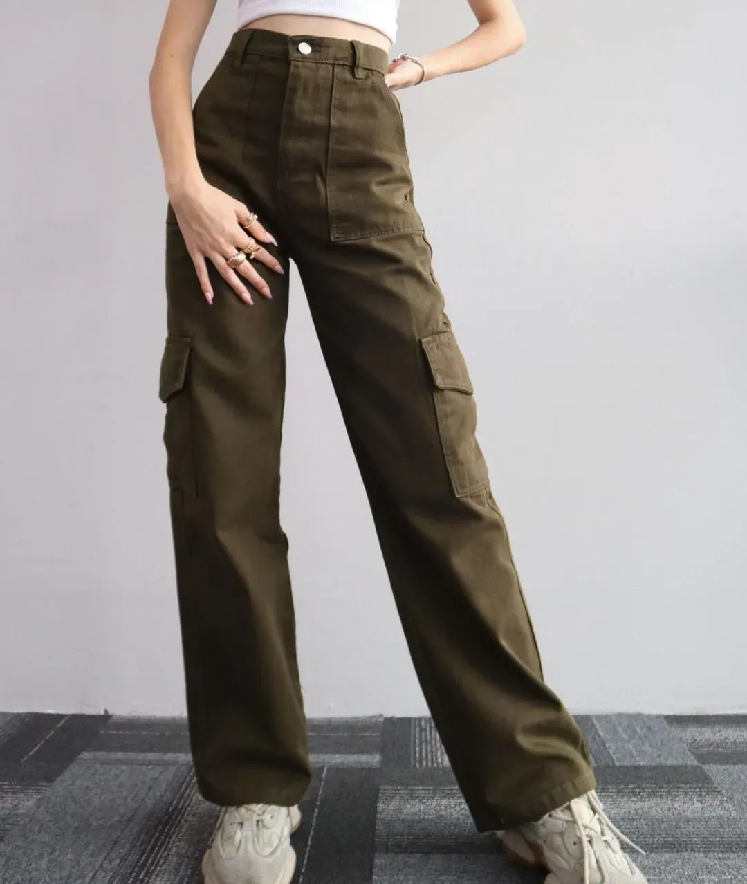 Symphony High-Rise Wide Leg Cargo Pants