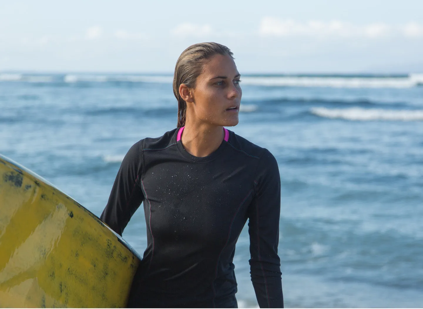 The Kanaha Hydrophobic Shirt for Women - Hibiscus Pink (Blue Atoll)