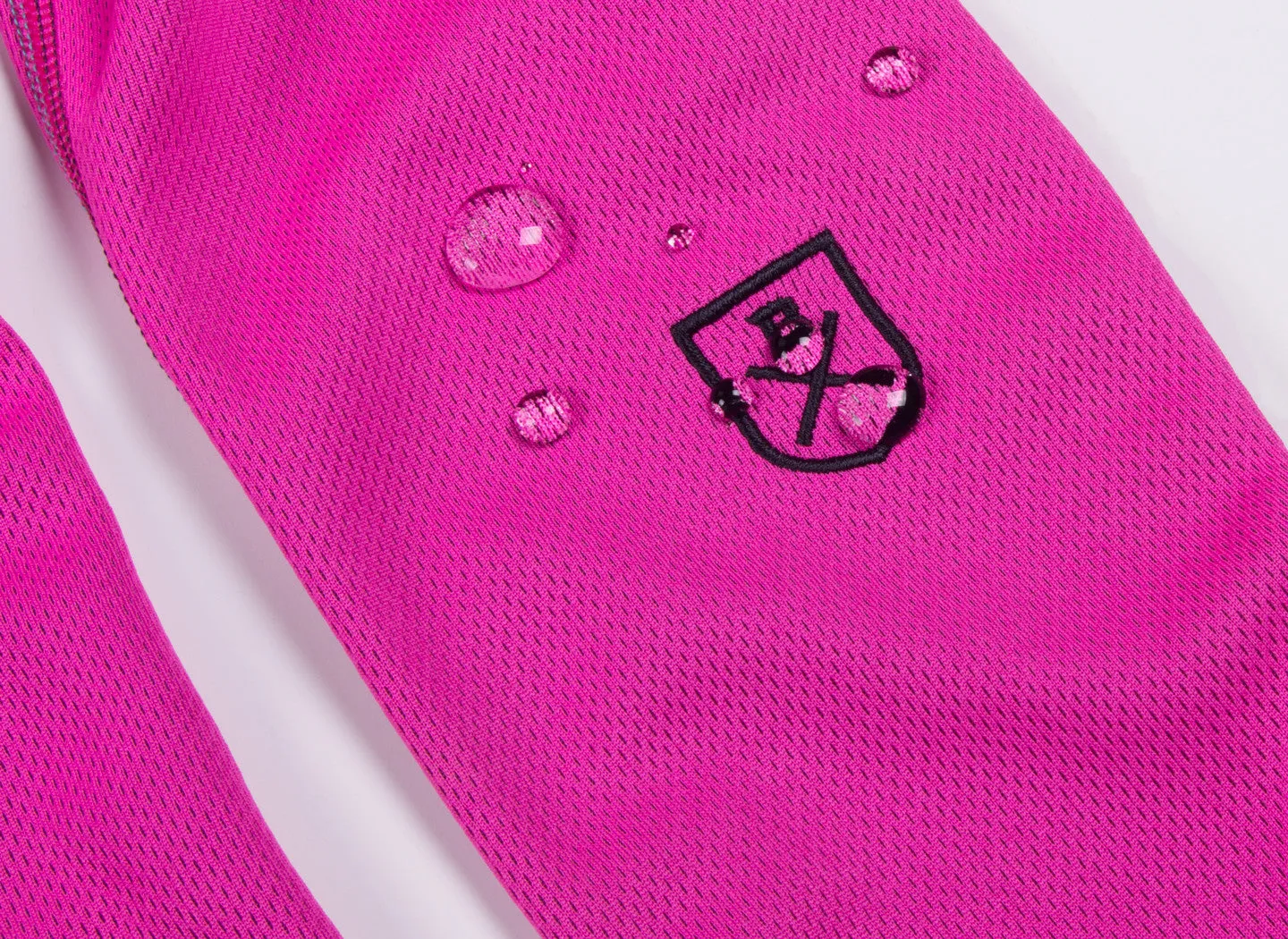 The Kanaha Hydrophobic Shirt for Women - Hibiscus Pink (Blue Atoll)