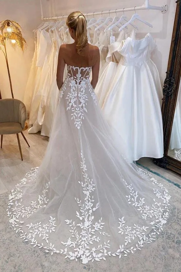 Tulle A-line Off-the-Shoulder Wedding Dresses With Lace Appliques, MW912