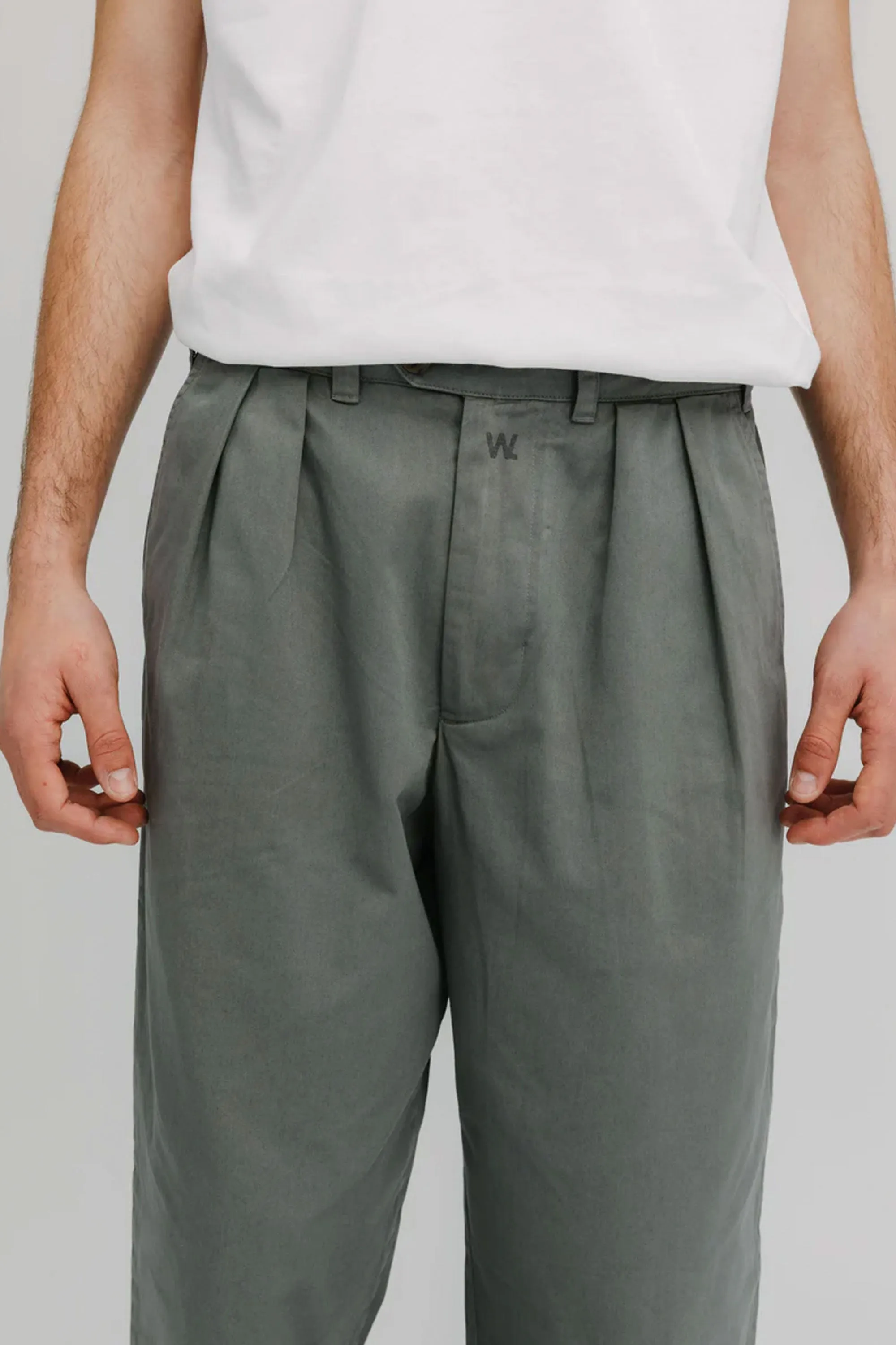 WE ARE NOT FRIENDS - ASA OFFICE CHINO PANTS