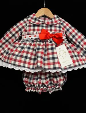 Wee me dress.      0821472