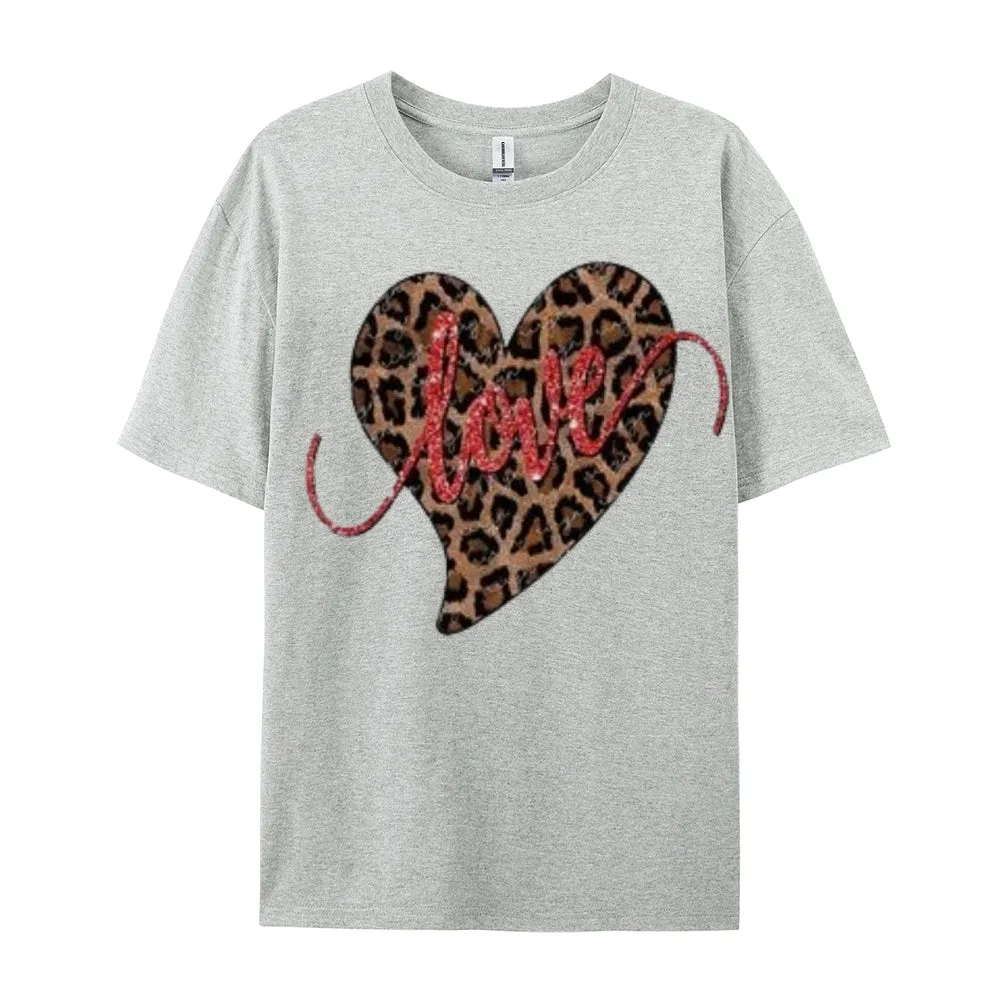 Women Love Leopard Heart Valentine's Day Print  Graphic T-shirt
